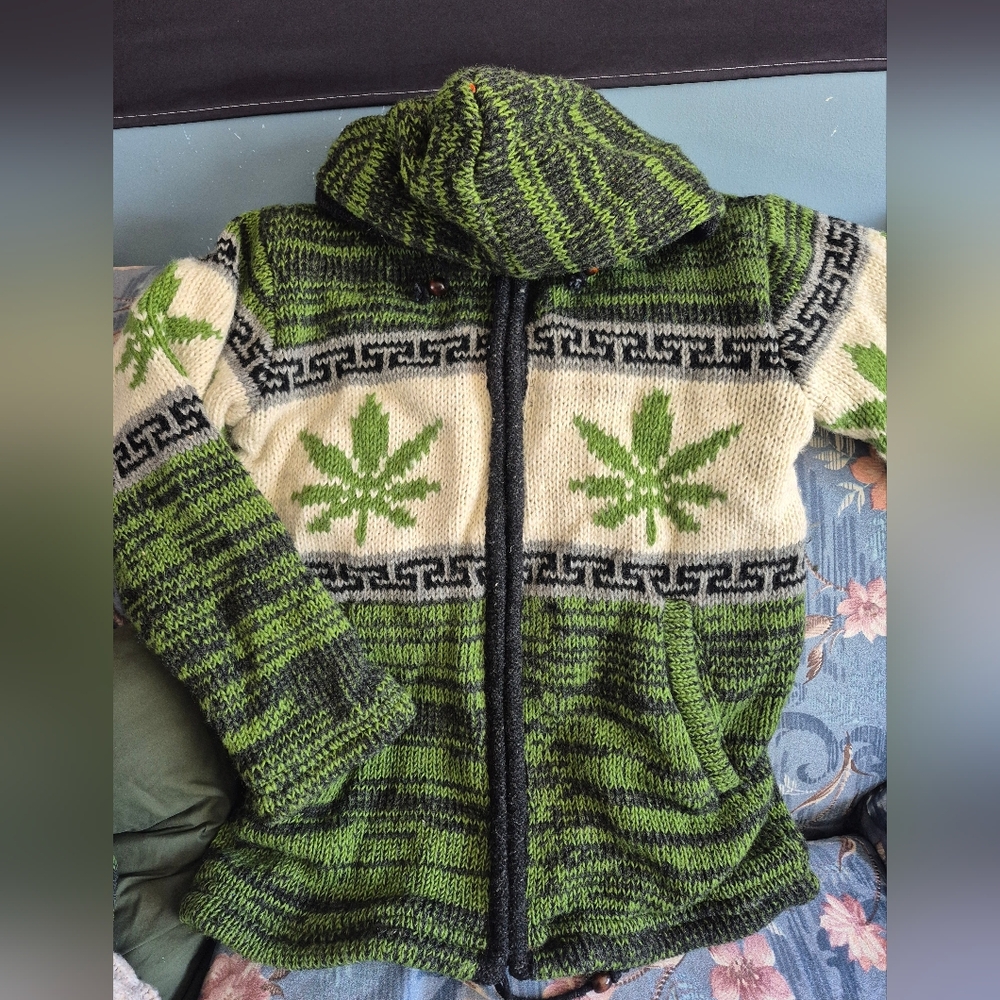 Yak Wool, Fleece Lined Green and Cream Hooded Knit Jacket